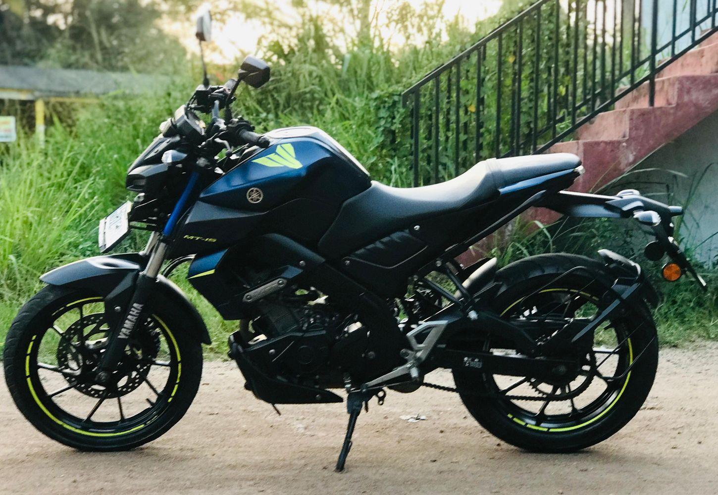 yamaha-mt-15-v2-2025-specs-features-performance-price-in-sri
