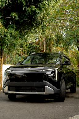 Kia Carens Clavis 2025