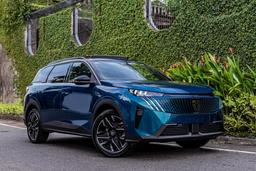 Peugeot 5008 GT line 2025