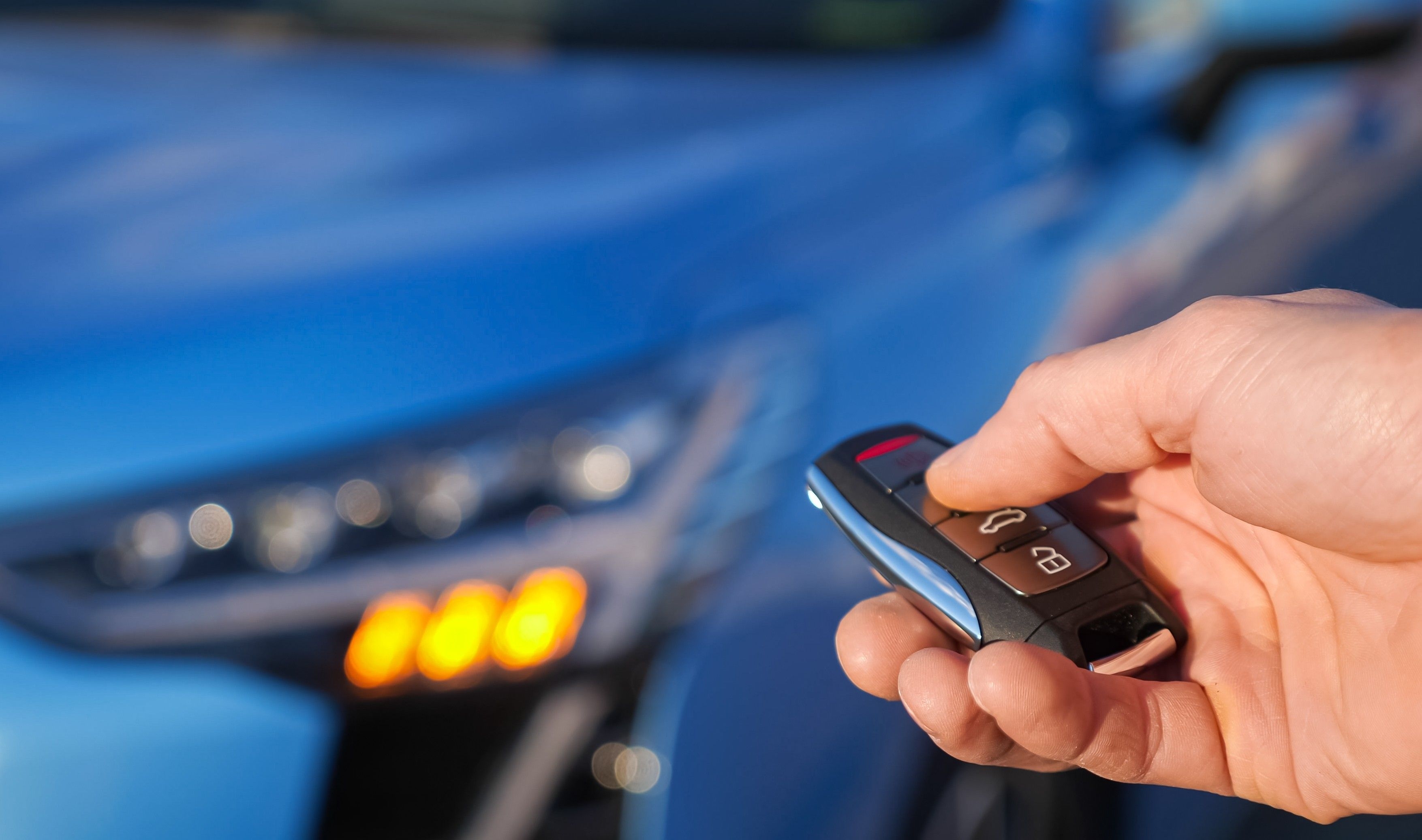 Let's Lock the Vehicle Without the Vehicle Key feature image