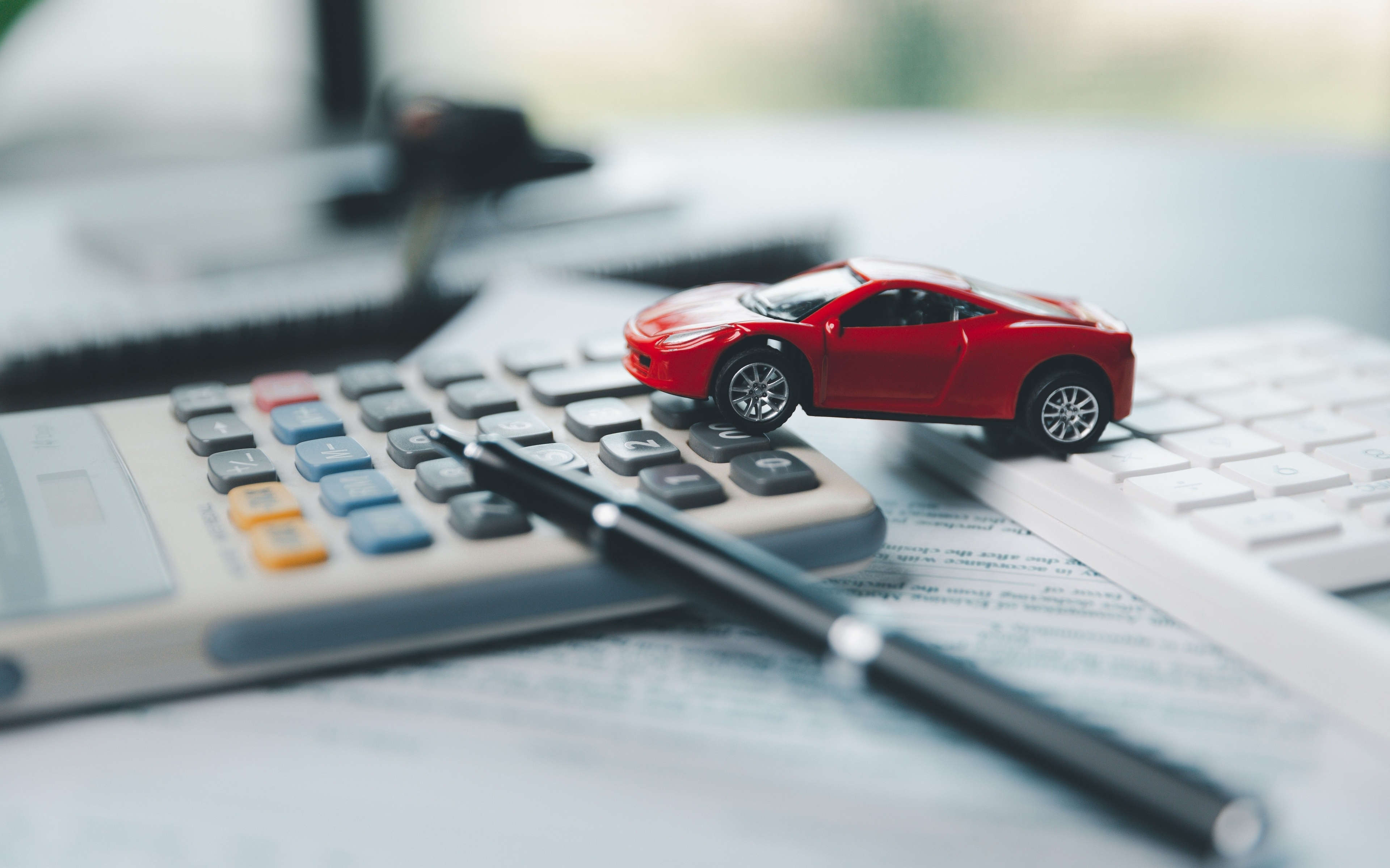 Things to Consider When Choosing a Leasing Company feature image