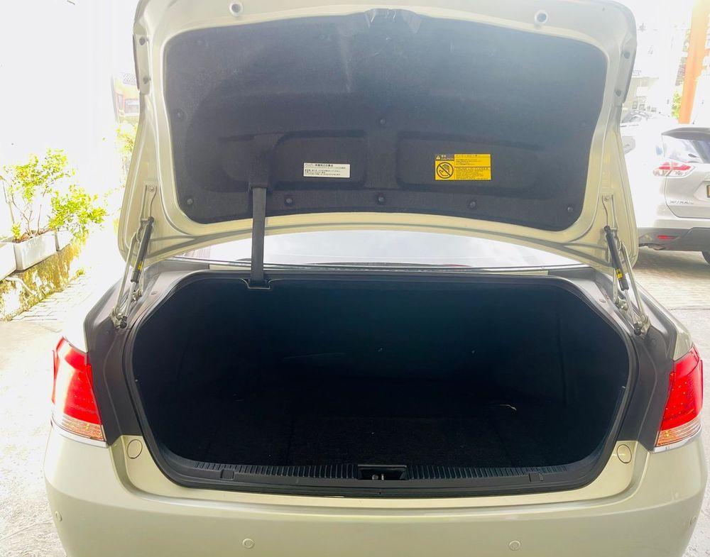 new-project.title-alts.detail.image-gallery.alt