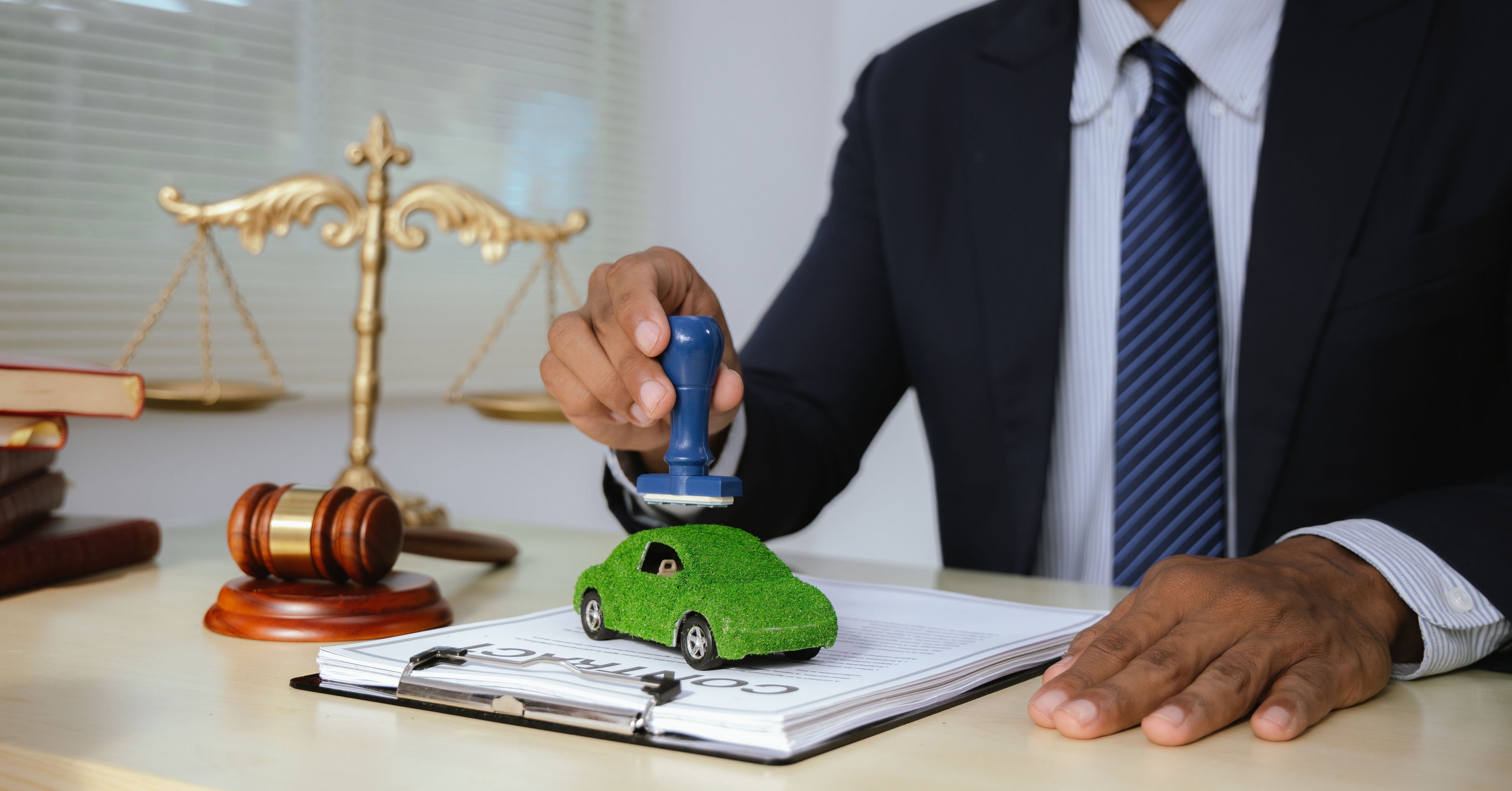 Legal System behind the Car Insurance feature image