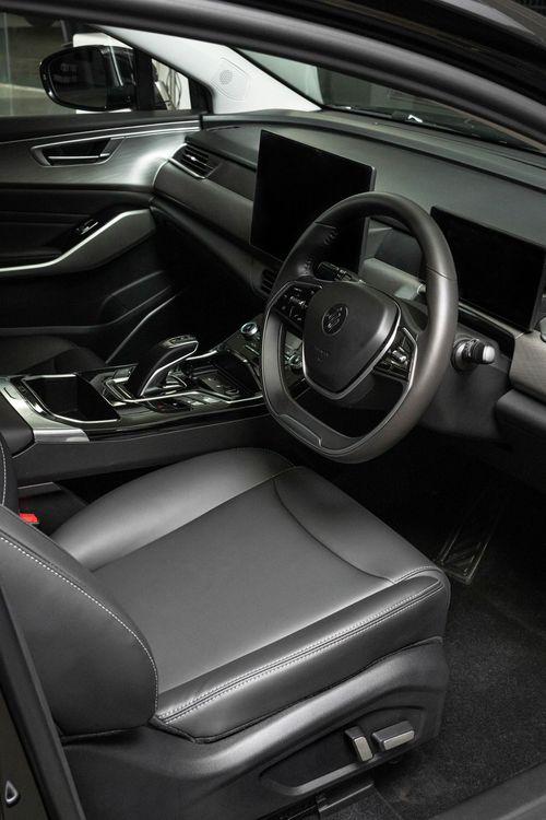 new-project.title-alts.detail.image-gallery.alt