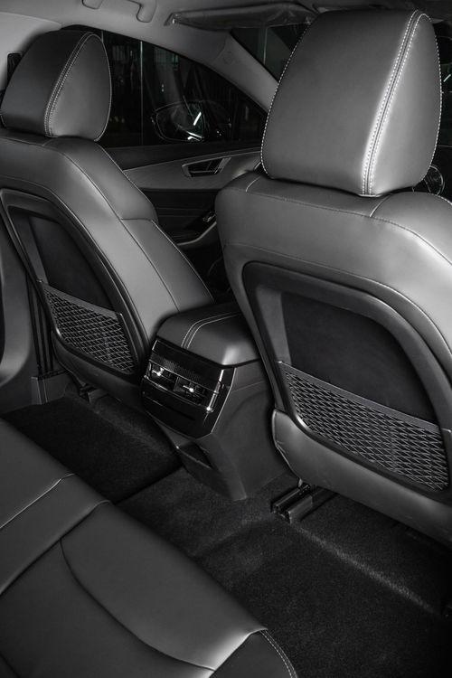 new-project.title-alts.detail.image-gallery.alt