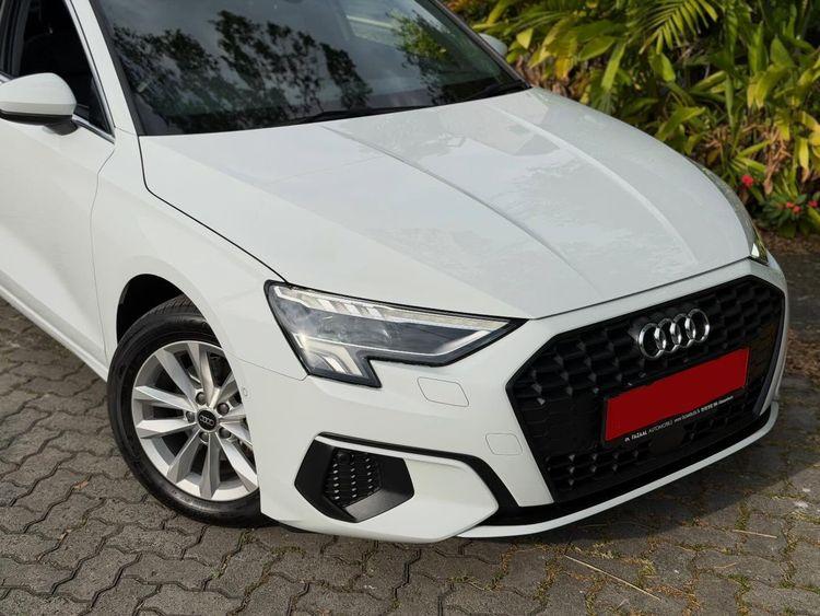 new-project.title-alts.detail.image-gallery.alt