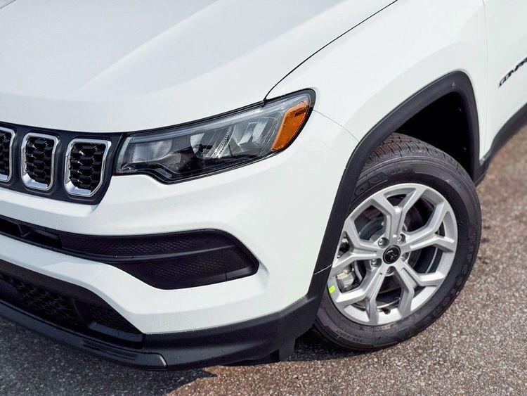 new-project.title-alts.detail.image-gallery.alt