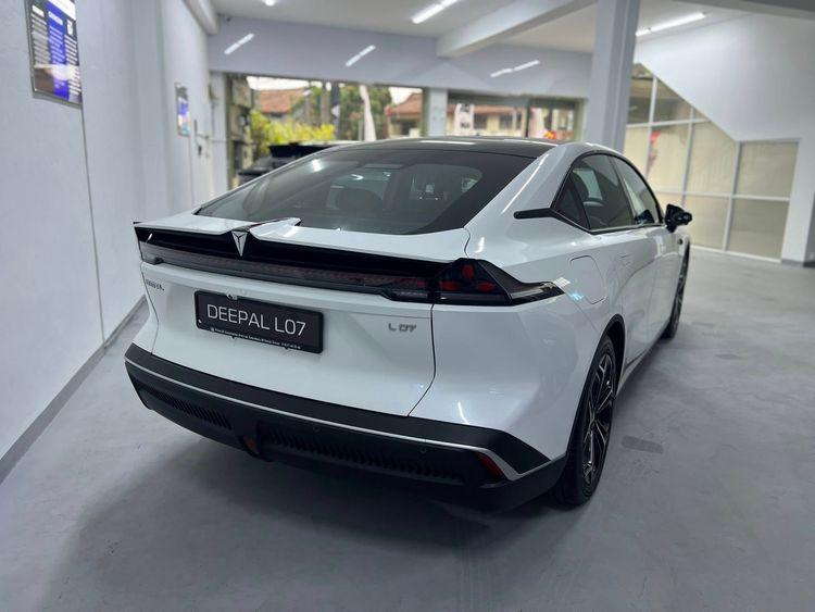 new-project.title-alts.detail.image-gallery.alt