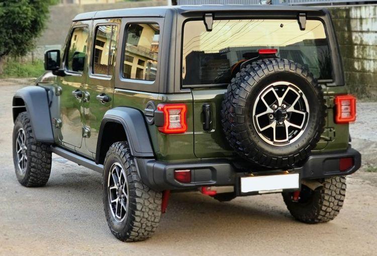 new-project.title-alts.detail.image-gallery.alt