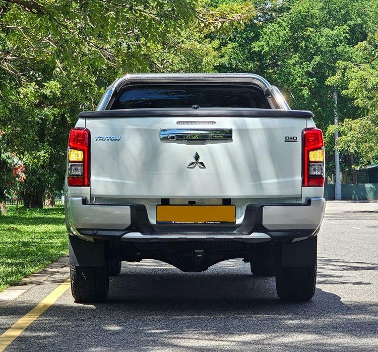 new-project.title-alts.detail.image-gallery.alt