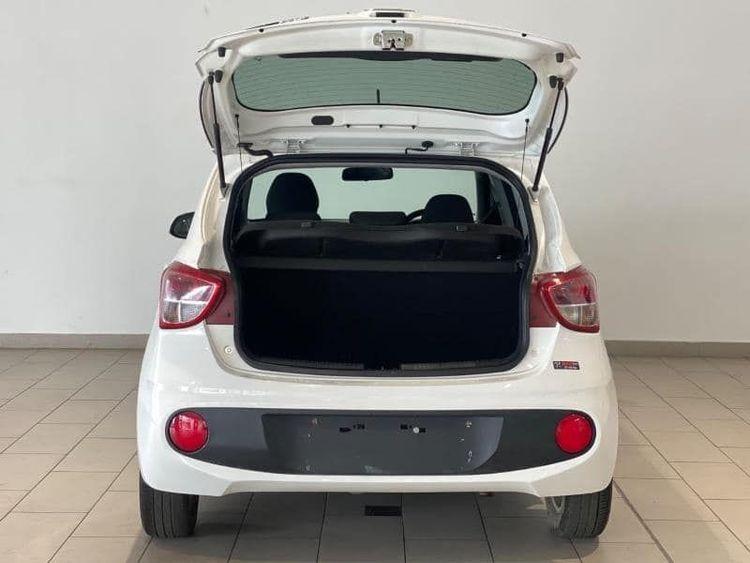 new-project.title-alts.detail.image-gallery.alt