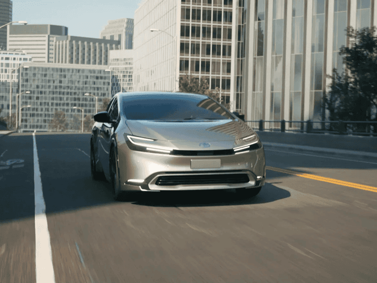 Toyota Prius 2025