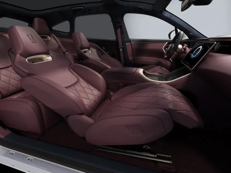 new-project.title-alts.detail.image-gallery.alt