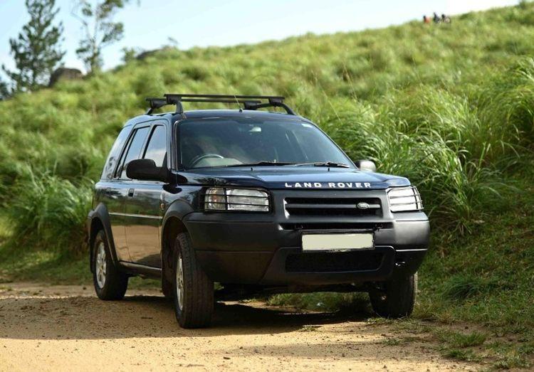 Land Rover Freelander 2000 සමාලෝචනය