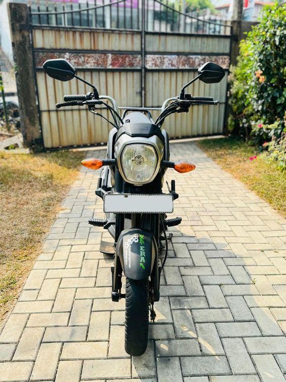 new-project.title-alts.detail.image-gallery.alt