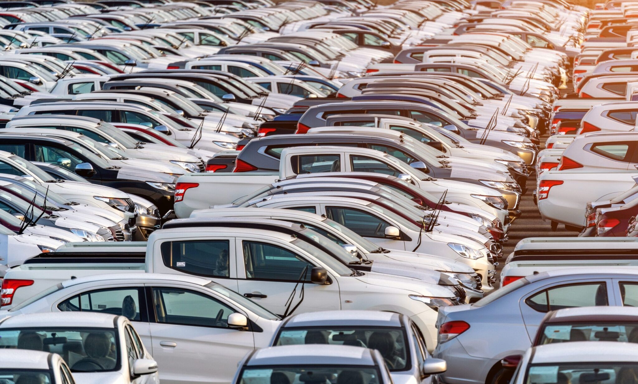 Sri Lankan Government Plans to Lift Vehicle Import Restrictions feature image