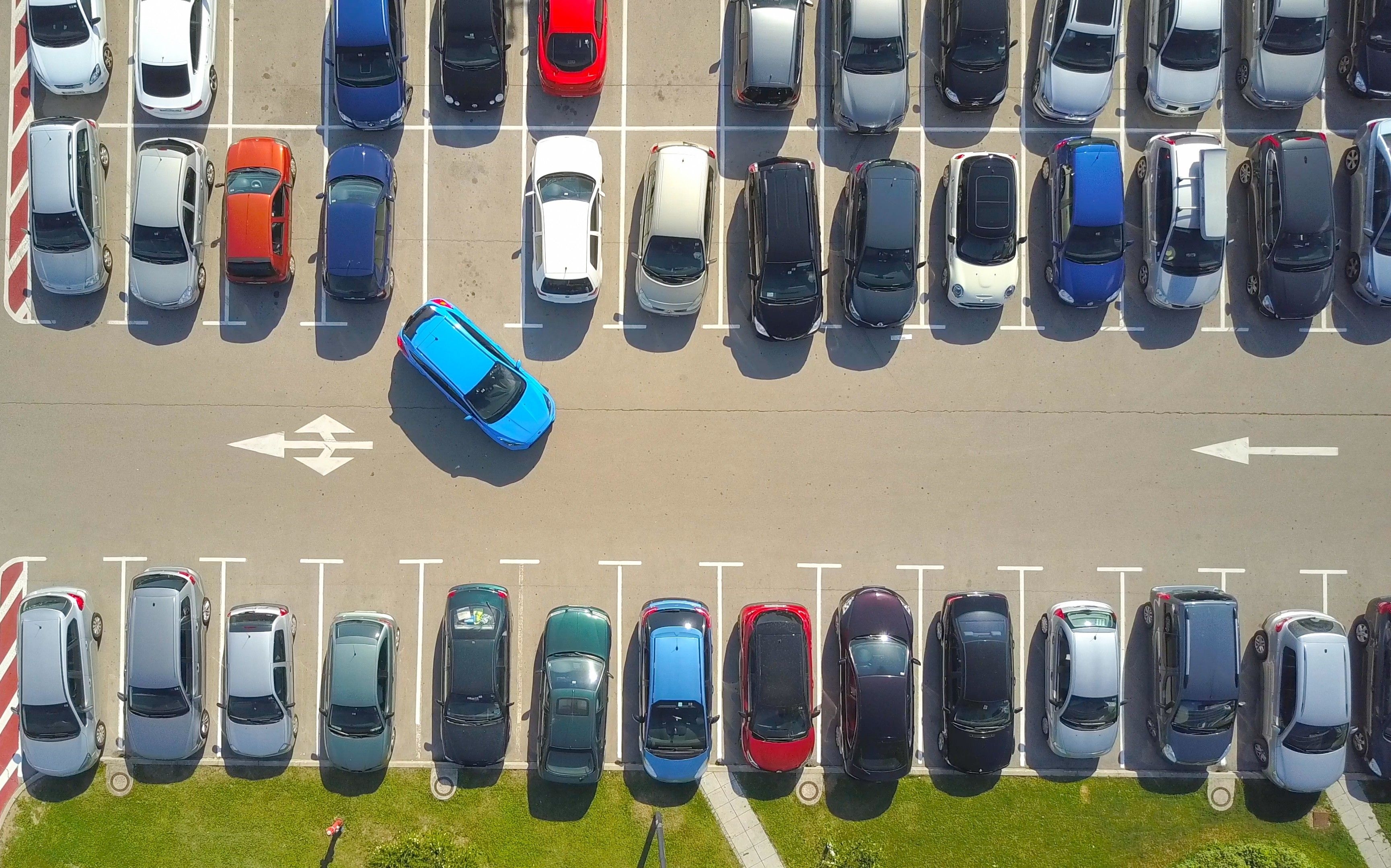 How to Reverse a Vehicle Correctly feature image