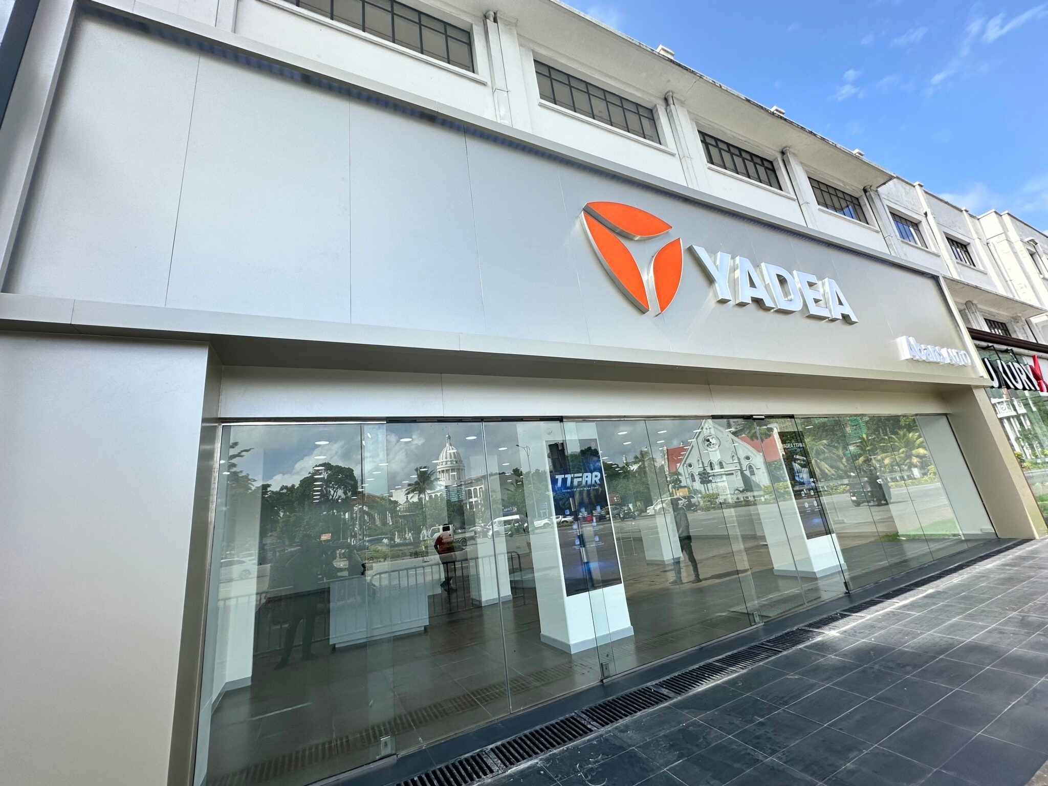 Yadea Abans Auto Flagship Showroom Grand Opening feature image