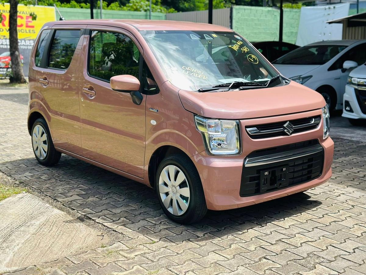Suzuki Wagon R 2024 - Specs, Features, Performance & Price in Sri Lanka ...